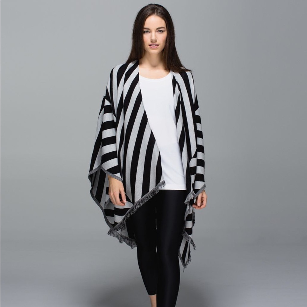 Lululemon Pranayama Scarf Shawl Wrap